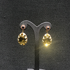 Bo、Bo、Yan采集到REN JIN珠宝