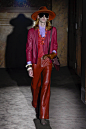 Gucci Spring 2019 Ready-to-Wear Fashion Show : The complete Gucci Spring 2019 Ready-to-Wear fashion show now on Vogue Runway.