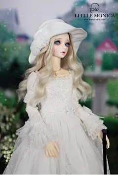 White Grace 08