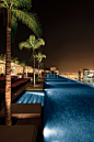 Sands-SkyPark-Infinity-Pool-Night-View_1-600x900.jpg 600×900 pixels