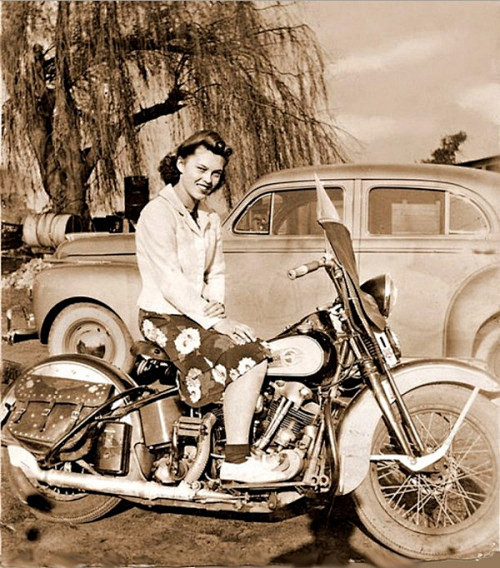 Girl on a Harley-Dav...