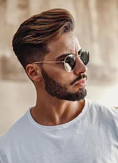 Semi Wavy Top with Low Key Line Up