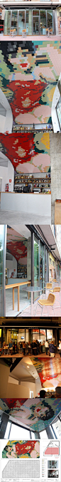 由 Agencia de Construcción de Ideas 设计的咖啡小酒馆——Café Lempicka 位于西班牙 Valladolid 一个舒适的小角落里。为了让小馆的空间感放大，设计方特意选择落地玻璃墙搭配玻璃门，从而让馆内吧台、桌椅和厕所一应俱全的配备也清晰明了，拉近与人们之间的距离。