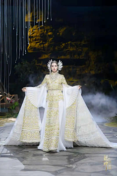 cn采集l__blue采集到盖亚传说2盖娅传说"乾坤·方仪"2022春夏系列发布