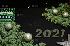 总结2021年的结果。圣诞节背景与副本空间。