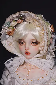 置顶 【妆则&amp;妆群&amp;咸鱼】 微博开妆
妆群：338259241     小红书/b站同名
所有妆图禁止临摹！禁止转载！禁止搬运！

1.送妆请认同我的风格，不接受拿其它太太的妆给我仿！请尊重别的太太也尊重我

2.不接d 不接动漫人物仿妆...展开全文c