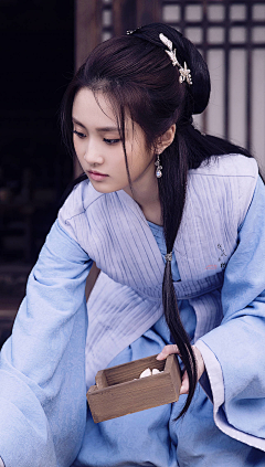 易小烦采集到汉服