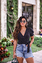 15-Tops-to-Dress-up-Denim-Shorts