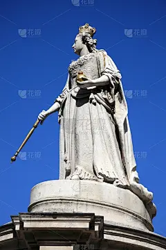 安妮女王雕像