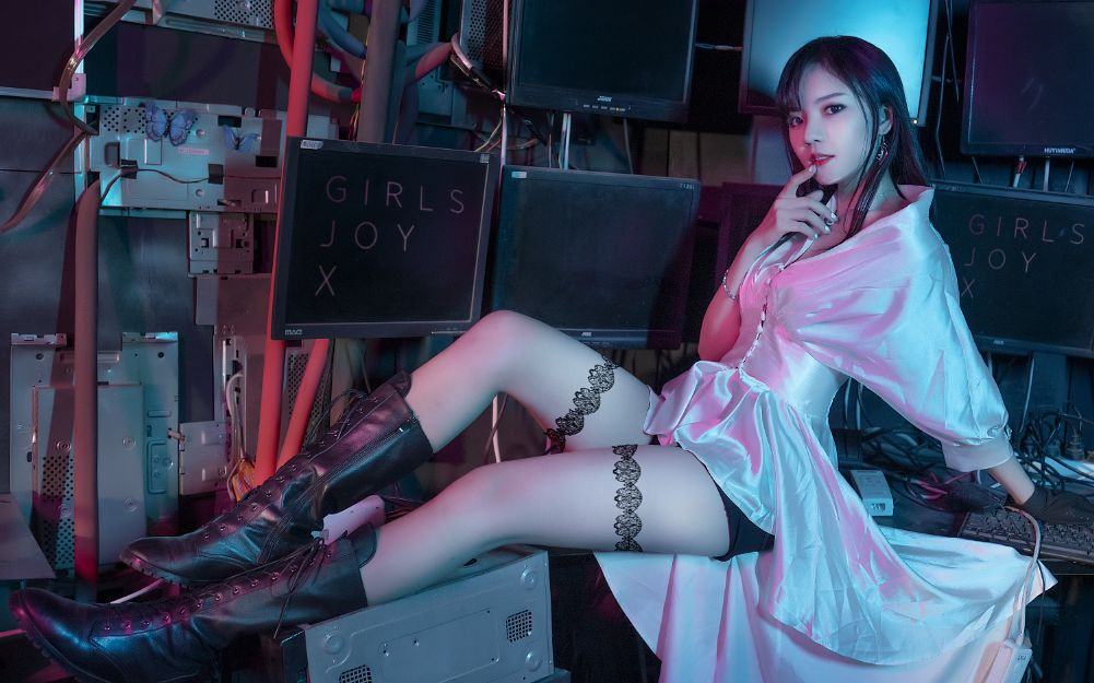 【舞蹈/4K/在线/B站】壁花少女vi【107V-8.79GB】-幻想写真