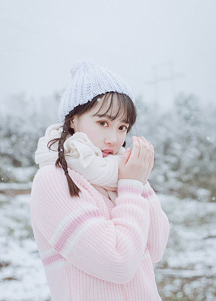 你说，你喜欢雪，我就在寒冷的季节，将自己...