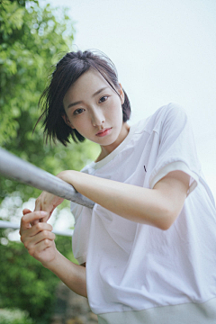 NowayZ小姐爱猫采集到顾盼神飞の美人