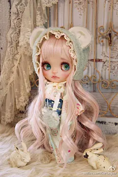 ***   ロリポップ お着物くまちゃん カスタムブライス：透きとおった肌に淡いレトロチックなお着物、桜色の髪が映えます。今回はシェリーバベットのデフォルトの着ぐるみも付属致します♪【handmade by: Cotton Tail】#DIY手作##手工娃##可爱##樱色##布偶装##角色小布#又是一只马卡龙色的熊～萌萌哒