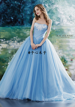 Zz阿采集到美女