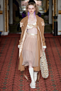 Simone Rocha Fall 2020 Ready-to-Wear Fashion Show : The complete Simone Rocha Fall 2020 Ready-to-Wear fashion show now on Vogue Runway.