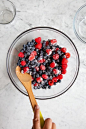 Berry Crisp / Jennifer Chong for BHG: 