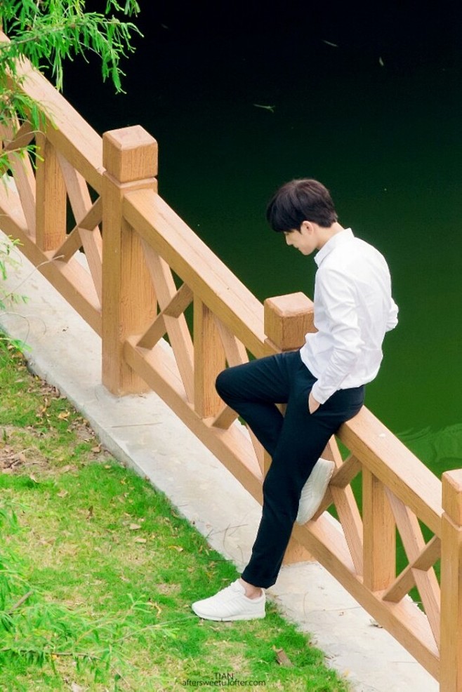 杨洋小哥盗墓笔记瓶邪