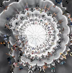 考虑虚空：Intervensions在古根海姆圆形建筑，概念质谱研究