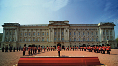 姜欣易采集到英国