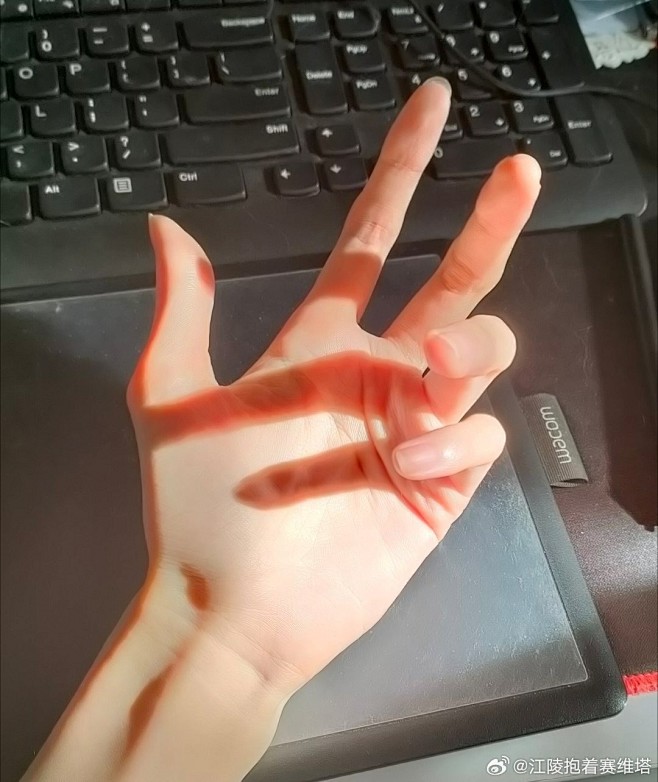 微博 – 随时随地发现新鲜事