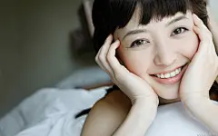 清纯美女逢泽莉娜壁纸 图乐网www.tu6.cn