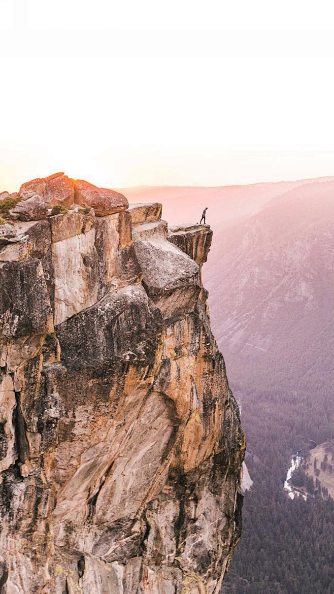 会当凌绝顶一览众山小