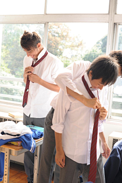 暮途术士采集到直立领