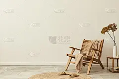 中性概念的客厅内饰设计有木椅、圆地毯、凳子、拖鞋、装饰和优雅的个人配饰。模板。副本的空间。