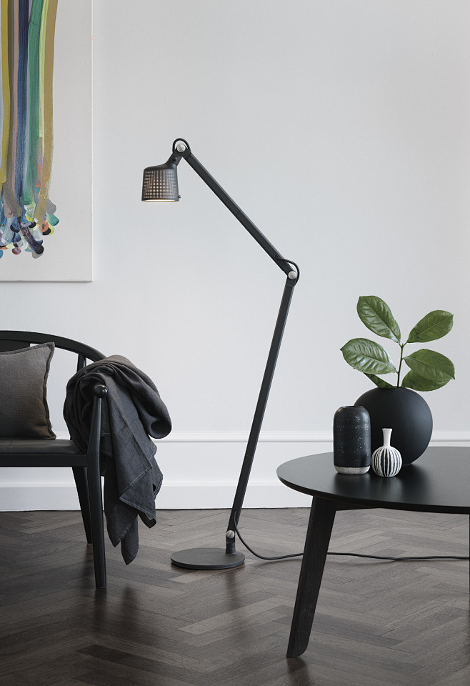 Vipp525-FloorLamp-Li...