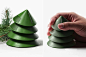 This pine cone-shaped ergonomic mouse is the perfect gift this Christmas! - Yanko Design : Just when I gave up hope on coming across an interesting computer mouse design, this pine cone-shaped peripheral proves me wrong all wrong! Christmas is...