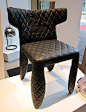 【怪物椅子】
2010年米兰设计周，Marcel Wanders的新作品，精品皮革产品和怪物椅子，都是表现皮革装饰和表面特征。
