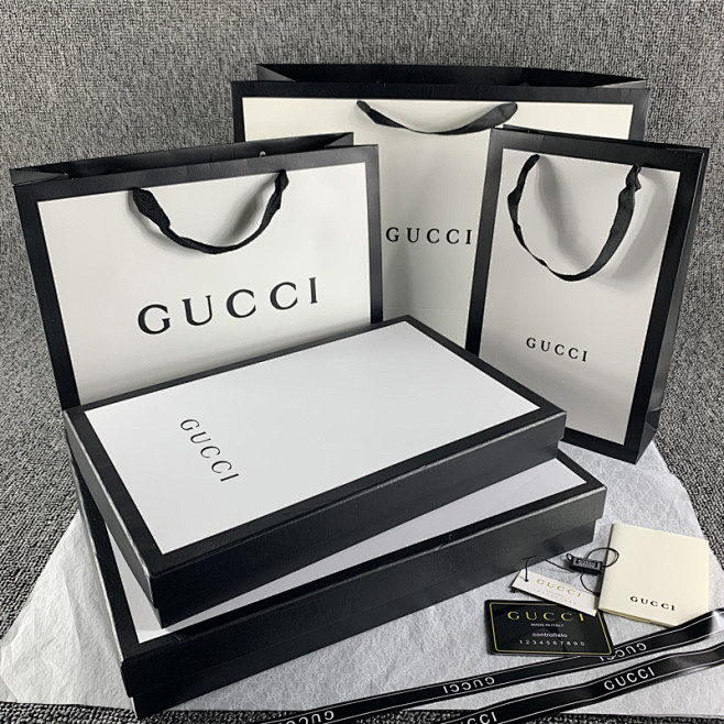 古驰Gucci古奇纸袋香水衣服围巾盒礼品...