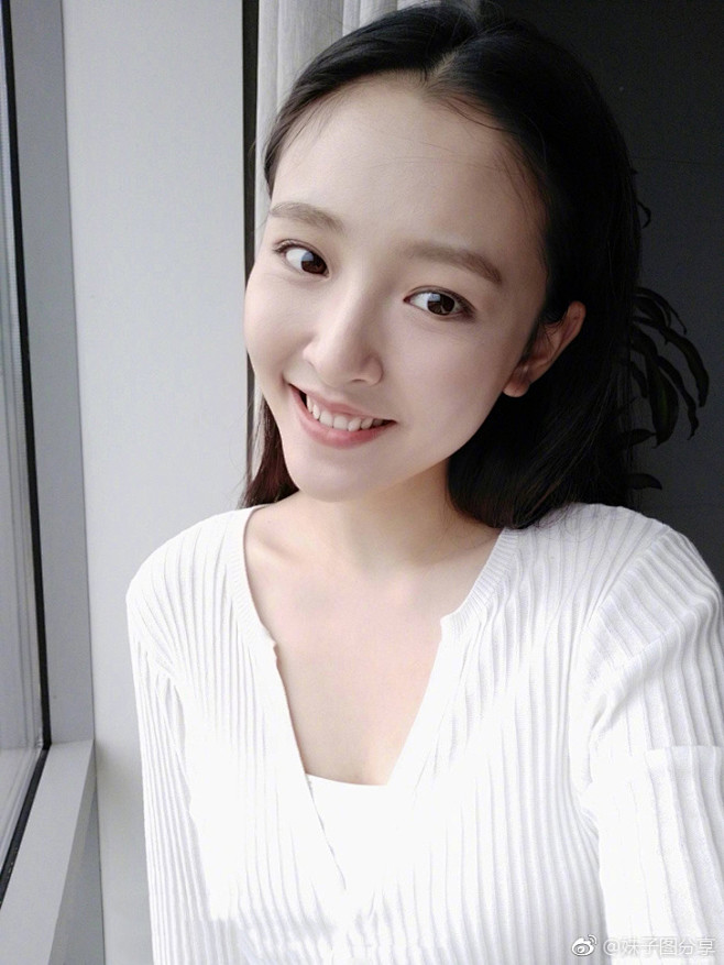 美女自拍