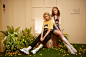 OOH-AHH_미스틱가든 | 무신사 : 우아의 2019 S/S SPRING 컬렉션은 미스틱가든(MISTIC GARDEN)이라는 가상의 신비로운 정원을 모티브로하여 여성스럽고 몽환적인 느낌을 한층 살린 컬렉션을 완성하였다..