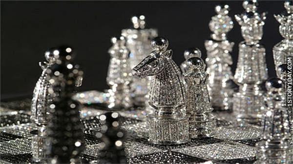 国际象棋：这套世界上最昂贵的钻石国际象棋...
