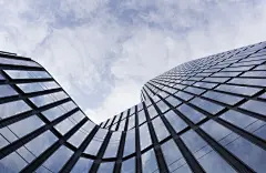 gmp完成杭州国大城市广场原有建筑改扩建 -  谷德设计网 : gooood是中国最受欢迎与最有影响力的高品质建筑景观设计门户与行业平台。高品质门户传播世界建筑、景观、设计与创意； 行业平台提供行业品牌战略提升服务，企业招聘服务，企业项目对接服务，建材信息与品牌服务等业务。