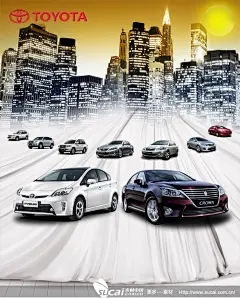 2012款丰田汽车海报设计PSD素材
