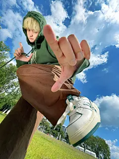 广角姿势越怪 出片越爱 动态感拉满！