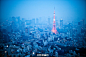 影像基因：blue city, red tower——Tokyo Tower | 摄影：Poagao http://t.cn/SUXJHR