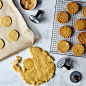 9f944d4f-3a2a-430b-8791-e15b6793b6b2--2017-0918_nordic-ware_cookie-stamps_mid_rocky-luten_049