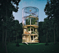 玻璃管树屋 A Tubular Glass Home by Aibek Almassov - 灵感日报 :   我们曾经报道过许多的树屋案例，这次这个略有特殊。 来自哈萨克斯坦的建筑师Aibek Almass…