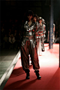 Yohji Yamamoto2008春夏高级成衣发布秀_2008巴黎时装周图片133796_T台展示_VOGUE时尚网