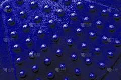 深蓝色纹理图案抽象背景可以用作墙纸、屏幕保护程序、小册子封面或演示背景，也有文本复制空间。