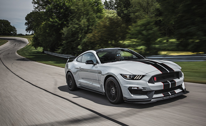 Mustang GT350R : 201...