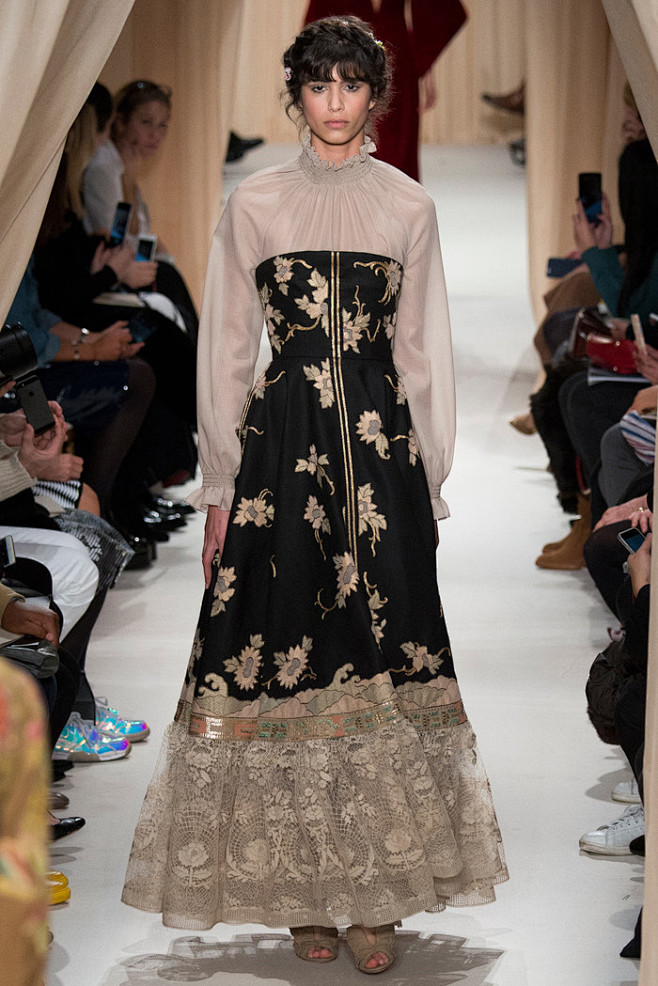 Valentino Spring 201...