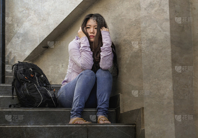 女人,户外,发狂的,问题,青少年,街道,学生,沮丧,楼梯,坐