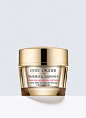 雅诗兰黛多效智妍精华霜 | 雅诗兰黛(Estee Lauder)官方商城 : Revitalizing Supreme Soft Cream, 雅诗兰黛多效智妍精华霜 -   雅诗兰黛多效智妍精华霜，点·线·面打造澎弹年轻肌！  点：毛孔隐形 线：纹路淡褪 面：紧致澎弹 全新多效智妍万能面霜，拥有独有的奇迹树抗老精粹，加速激活抗老基因，赋活肌肤自身抗老能量。柔软、保湿、易吸收的乳霜质地，强化水分屏障，强效锁水润泽。 周复一周，日渐绽放年轻：干燥、细纹、皱纹、松弛、暗沉…连锁问题逐个迎刃而解，水润、光洁、弹