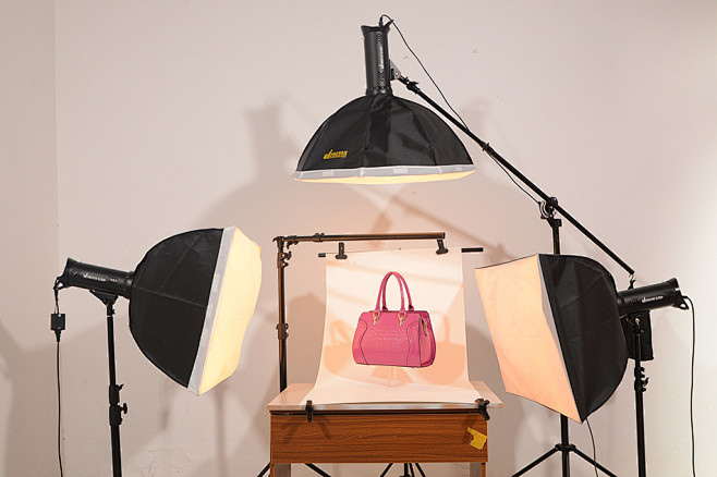 漆皮女包拍摄教程反光皮革产品拍摄女式包包...