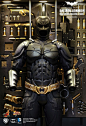 Hot Toys : The Dark Knight - Batman Armory (with Batman Collectible Figure) 1/6th scale Collectible