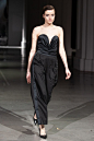  乌克兰 走秀(Runway) 2019/20秋冬 女装 抹胸上衣 丝绸长裤